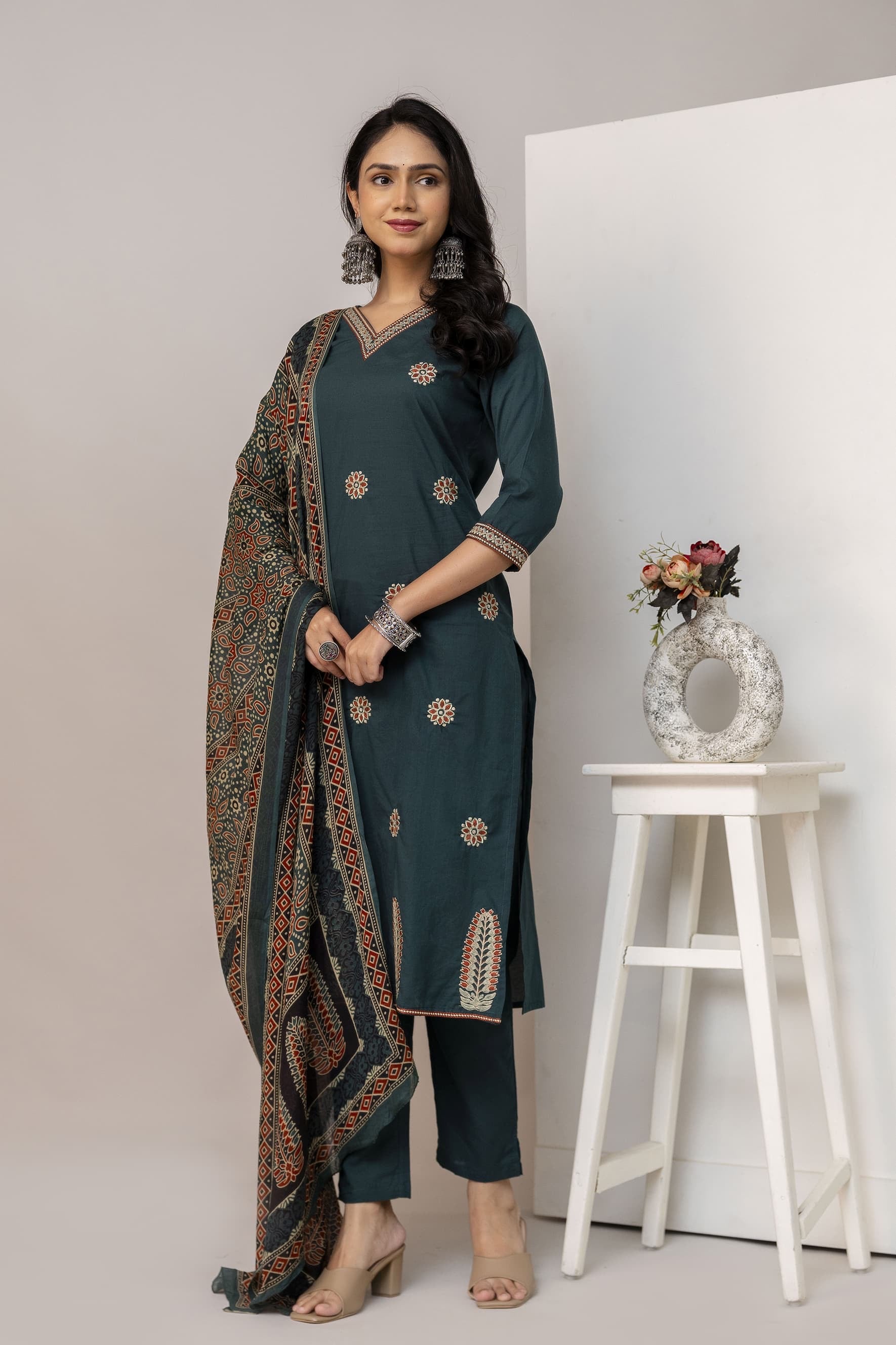 Elegant Blue V-Neck Kurti Set with Dupatta and Pant