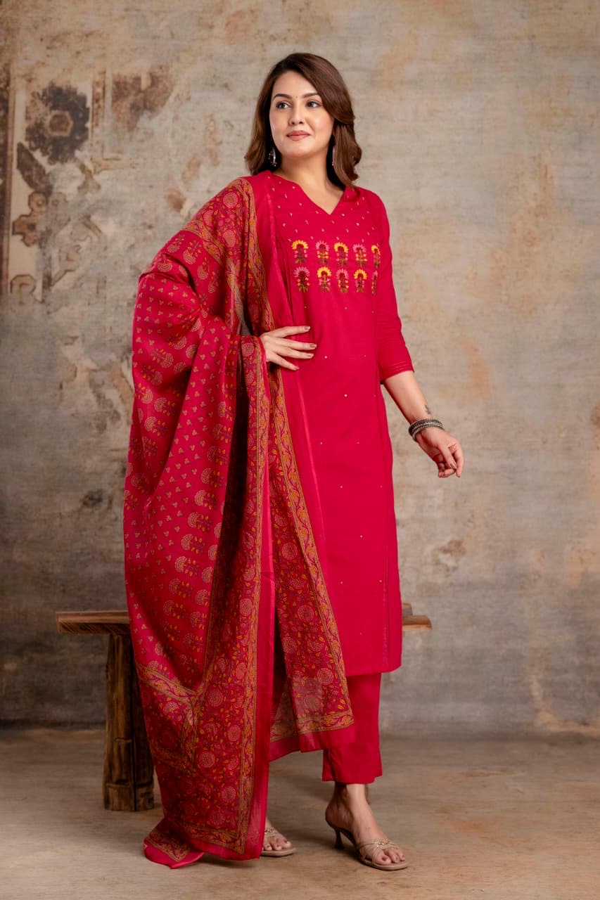 Kurti Set Red Embroidered