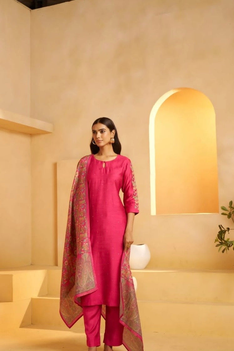 Rani Kurti Set with Pant and Printed Dupatta