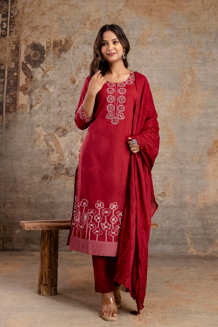 Embroidered Kurti Set Red